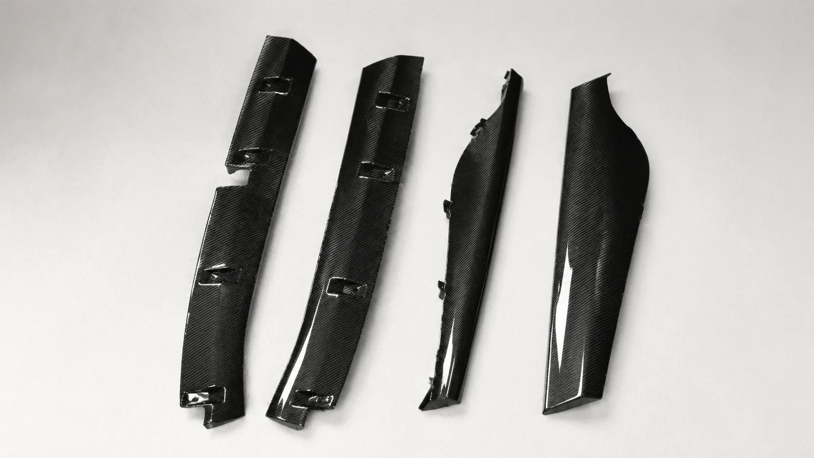 Carbon fiber fender aligned to vehicle gap and mounting references